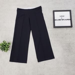 Lululemon Black Capris